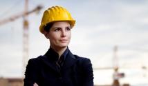 What are the responsibilities of an employee in the field of labor protection?